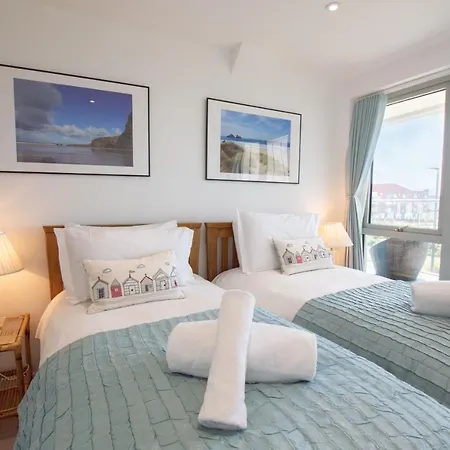Harbour Lights Holiday home *